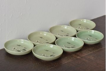 大正〜昭和初期　青磁花文小皿7枚セット(R-044623)