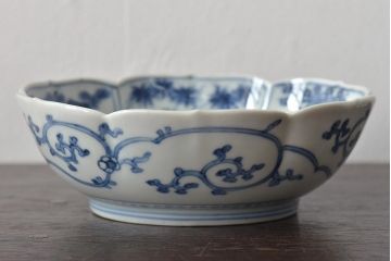 江戸期　古伊万里　成化年製　窓絵染付　変形なます皿3客(芙蓉手、輪花、桔梗渕)(R-044630)