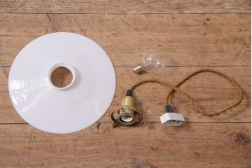 アンティーク照明　戦前　レトロな平笠シェードのペンダントライト(天井照明、吊り下げ照明、電笠)(R-044640)