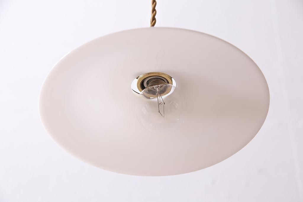 アンティーク照明　戦前　レトロな平笠シェードのペンダントライト2個セット(天井照明、吊り下げ照明、電笠)(R-044645)