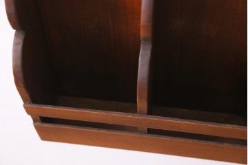 アンティーク雑貨　レトロな木味が魅力のレターラック(壁掛け収納、状差し)(R-044657)