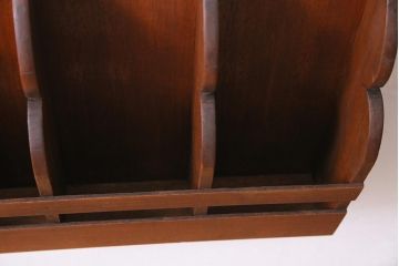 アンティーク雑貨　レトロな木味が魅力のレターラック(壁掛け収納、状差し)(R-044657)
