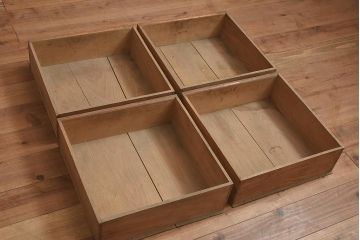 アンティーク家具　大正ロマン　引き出し付き　レトロな飾り棚(サイドボード、陳列棚、オープンラック、収納棚)(R-044660)