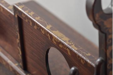 江戸〜明治　金唐草蒔絵　刀掛け(武具、刀装具)(R-044670)