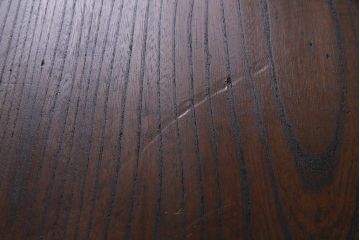 アンティーク家具　古材リメイク　欅(ケヤキ)材一枚板　鉄脚テーブル(サイドテーブル、カフェテーブル)(R-044681)
