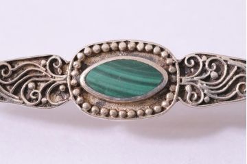 ヴィンテージアクセサリー　イギリス　シルバー925　マーブルグリーンのビンテージブローチ(R-044692)