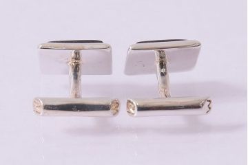ヴィンテージアクセサリー　イギリス　オニキスカフスリンクス(カフスボタン、ビンテージ)(R-044694)