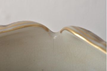 薩摩焼　色絵金襴手耳付花瓶(三つ葉葵紋壺、花器)(R-044717)