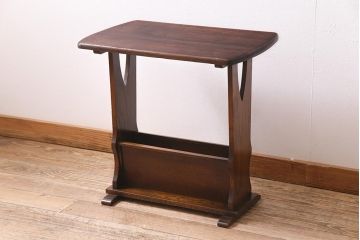 アンティーク家具　昭和中期　ナラ材　マガジンラック付きが嬉しいサイドテーブル(マガジン卓)(R-044721)