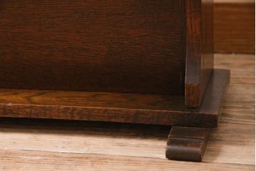 アンティーク家具　昭和中期　ナラ材　マガジンラック付きが嬉しいサイドテーブル(マガジン卓)(R-044721)