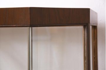 レトロ家具　ナラ材　ナチュラルスタイルのお部屋にも合うガラスケース(陳列棚、ショーケース)(R-044724)