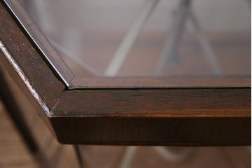 レトロ家具　ナラ材　ナチュラルスタイルのお部屋にも合うガラスケース(陳列棚、ショーケース)(R-044724)