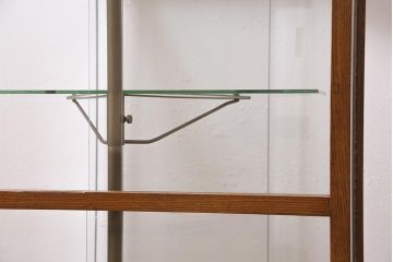 レトロ家具　ナラ材　ナチュラルスタイルのお部屋にも合うガラスケース(陳列棚、ショーケース)(R-044724)