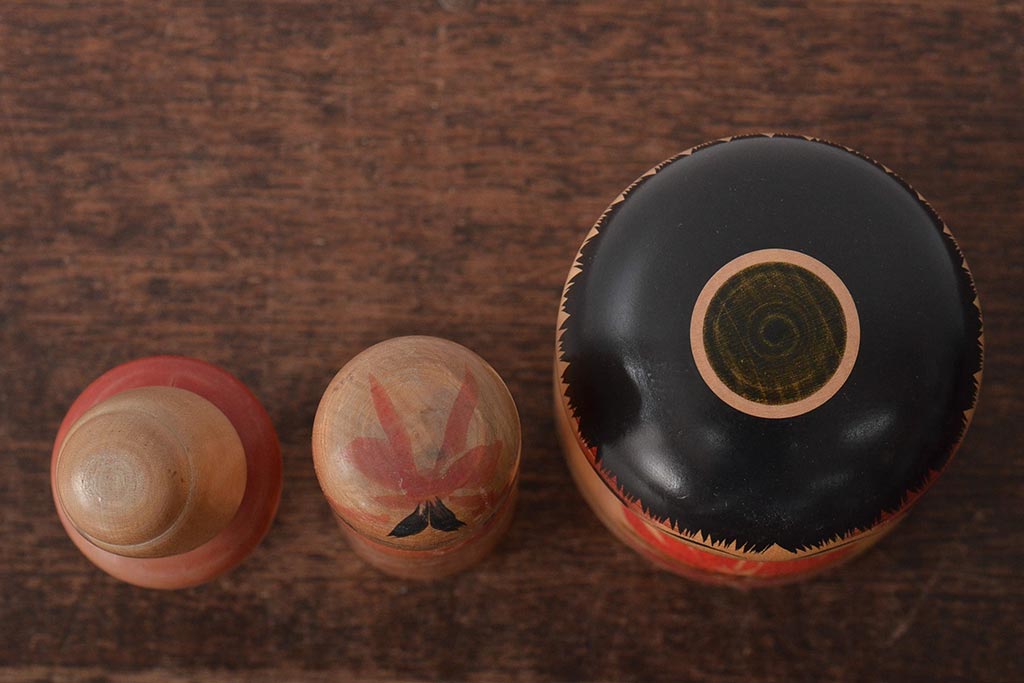 古い　伝統こけし9本(郷土玩具、アイヌ、弥治郎系、郷土玩具)(R-044741)