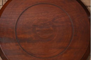 アンティーク雑貨　昭和中期　ケヤキ材　漆塗り　美しい杢目が堪能出来るお盆(トレー、丸盆)(R-044755)