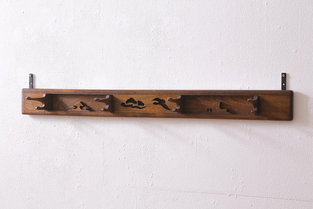 アンティーク雑貨　栓材　和空間にぴったりな透かし入りの帽子掛け(壁付け)(R-044758)