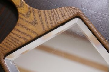 アンティーク雑貨　昭和レトロ　タモ材　滑らかな質感の手鏡(鏡、ハンドミラー)(R-044759)