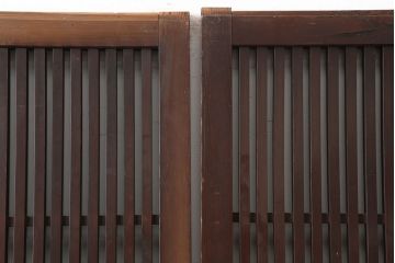 アンティーク建具　和製アンティーク　大正昭和初期　幅広　存在感抜群の格子戸2枚セット　(R-044764)