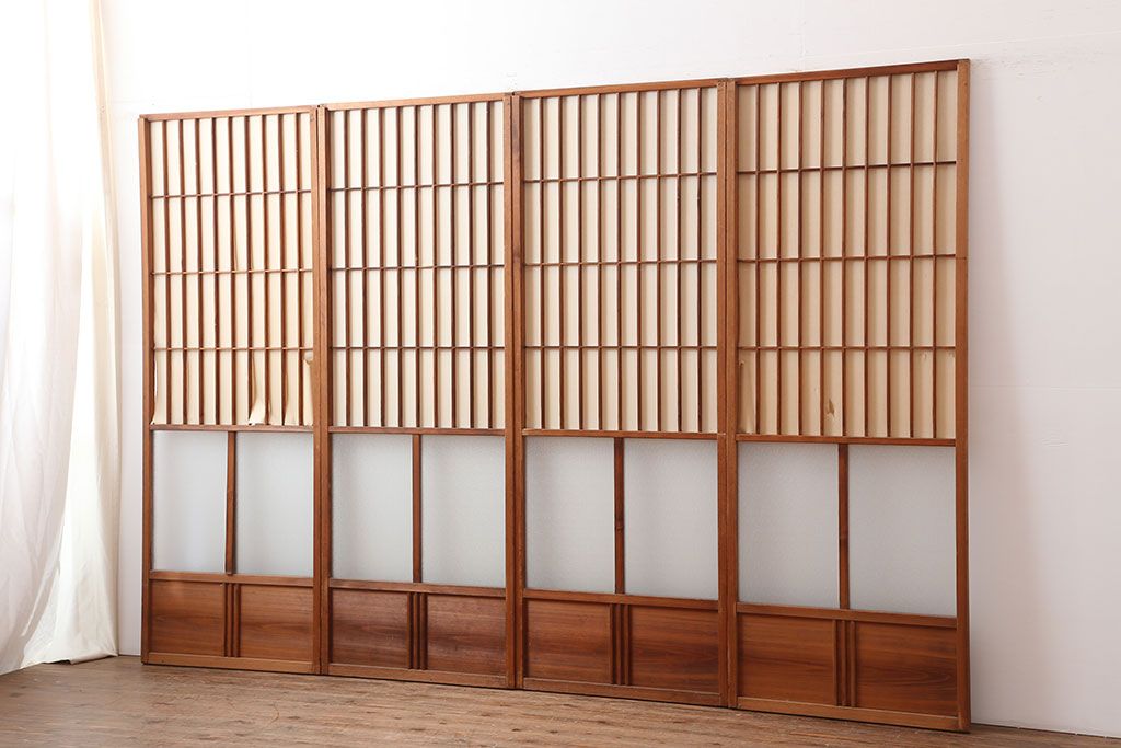 ヴィンテージ建具 　昭和中期　和レトロな雰囲気漂う障子戸4枚セット　(R-044768)