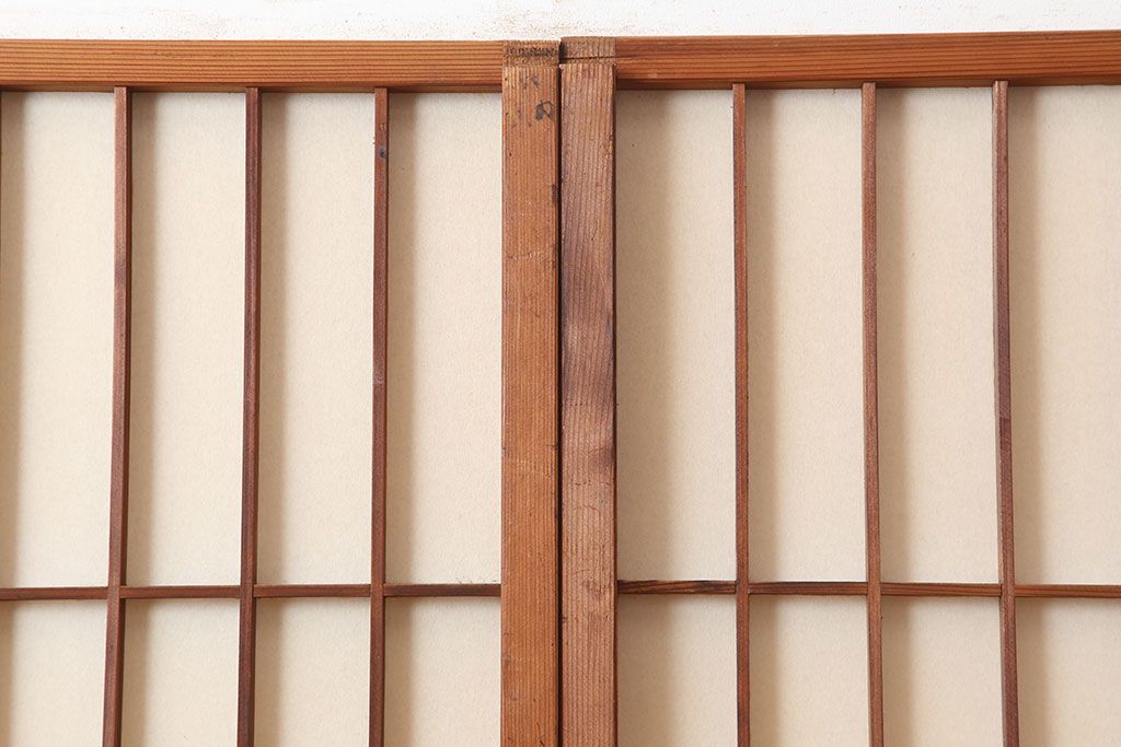 ヴィンテージ建具 　昭和中期　和レトロな雰囲気漂う障子戸4枚セット　(R-044768)