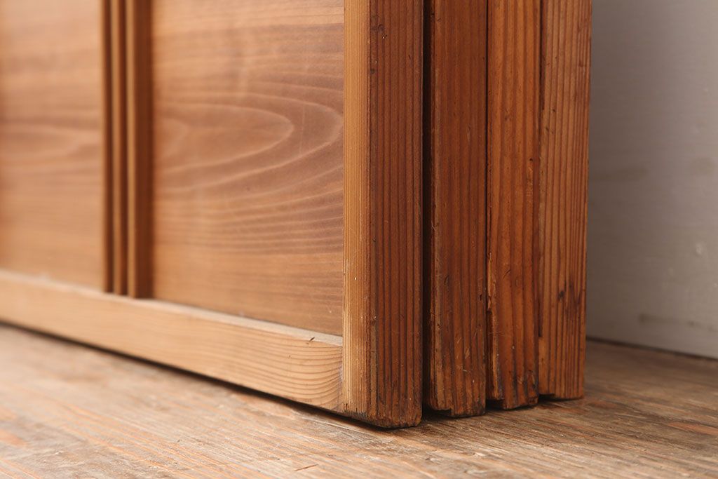 ヴィンテージ建具 　昭和中期　和レトロな雰囲気漂う障子戸4枚セット　(R-044768)