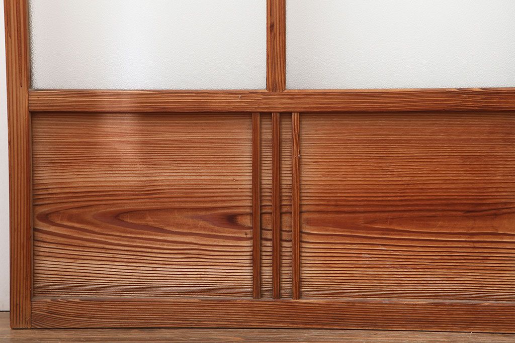 ヴィンテージ建具 　昭和中期　和レトロな雰囲気漂う障子戸4枚セット　(R-044768)