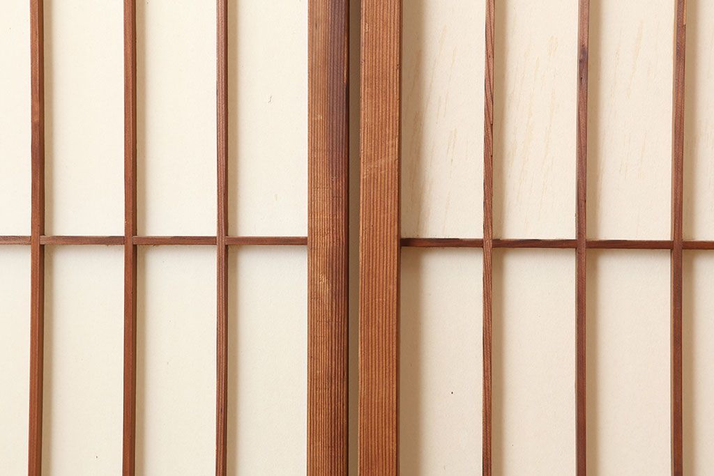 ヴィンテージ建具　昭和中期　和レトロな雰囲気漂う障子戸4枚セット　(R-044770)