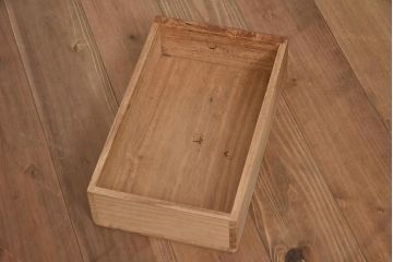 和製アンティーク　指物工芸家具　昭和初期　総楓(カエデ)材・鳥眼杢　最高級品!凝った造りの飾り棚(茶棚、陳列棚、収納棚、戸棚)(R-044771)