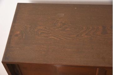 ビンテージ家具　和製ビンテージ　寄木細工　前面桑材・天板側面栓材・中桐材　パーケットが目を惹く戸棚(キャビネット、収納棚、茶箪笥、ヴィンテージ)(R-044775)