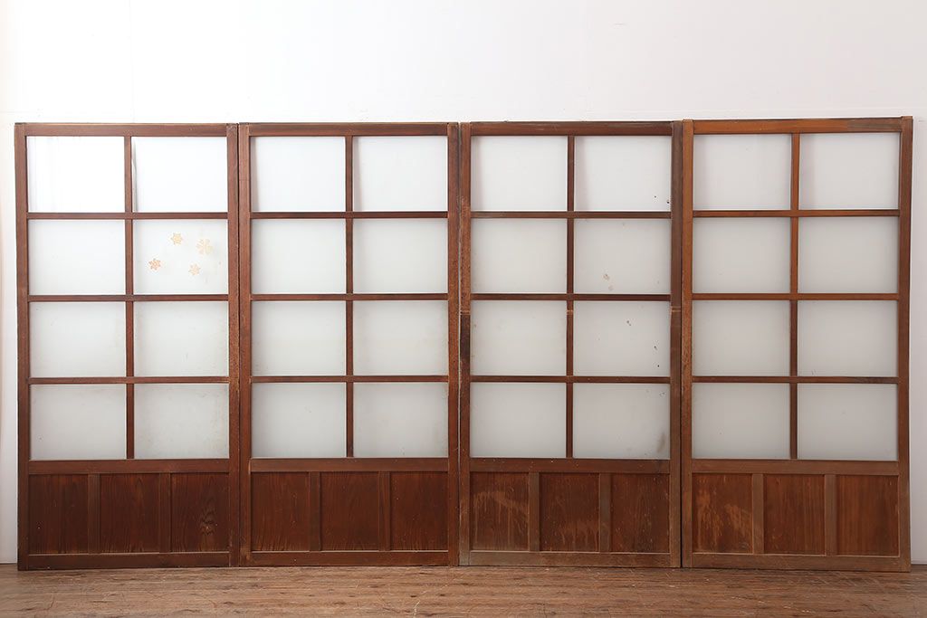 レトロ建具　昭和初期　幅広いテイストとマッチするシンプルなガラス戸4枚セット(引き戸、建具)(R-044787)