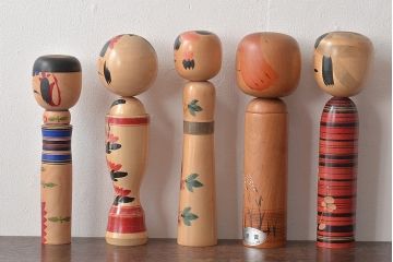 古い　伝統こけし8本(会津、花巻、郷土玩具)(R-044791)