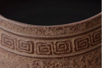 大正〜昭和初期　南部　三岩堂　銀口　鉄瓶(丸に違い鷹の羽紋)(R-044797)