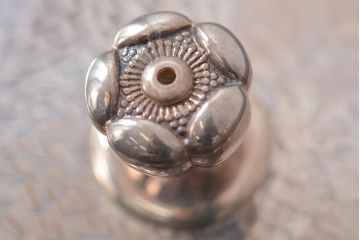 平安　光隆造　槌目打　望月形　銀瓶　約393g(茶道具、純銀、湯沸、共箱)(R-044804)