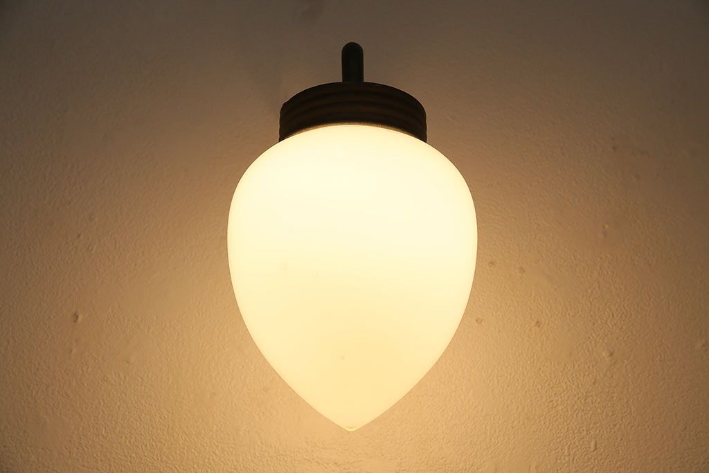 アンティーク照明　昭和初期　蕾のようなシルエットがおしゃれな壁付け照明(ウォールライト、ウォールランプ)(R-044811)