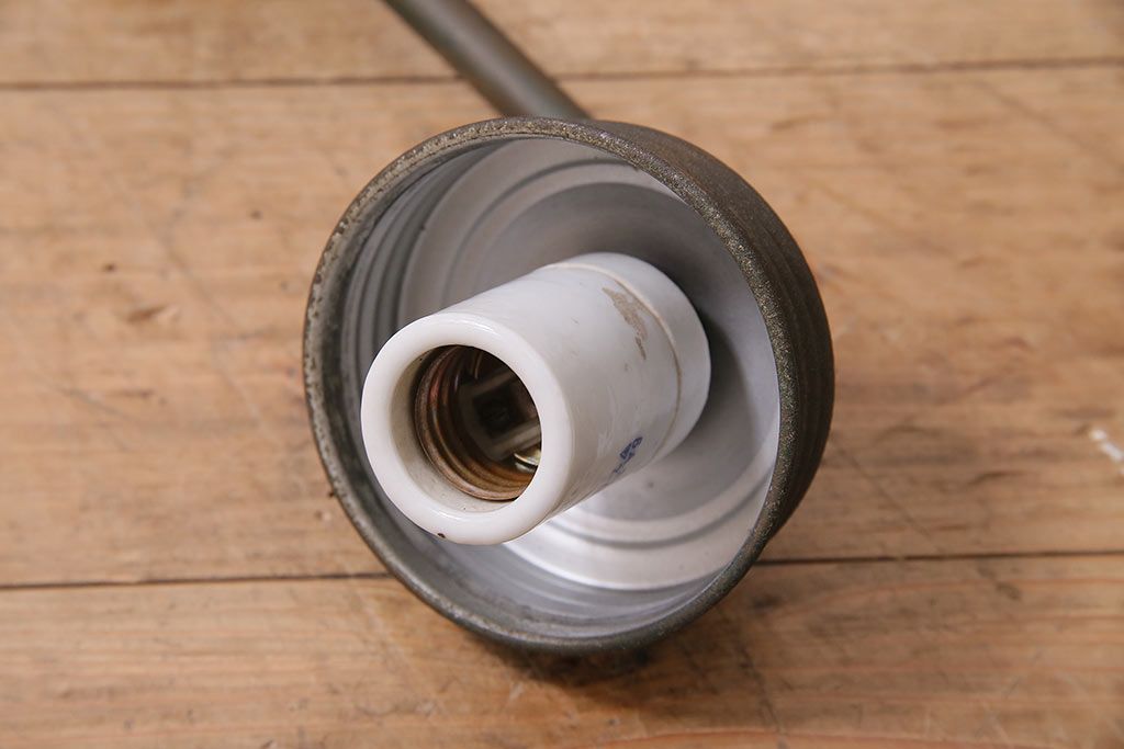 アンティーク照明　昭和初期　蕾のようなシルエットがおしゃれな壁付け照明(ウォールライト、ウォールランプ)(R-044811)