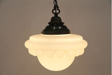 アンティーク照明　大正昭和初期　大正ロマン　モダンなデザインの大振りな天井照明(吊り下げ照明、ペンダントライト)(R-044813)