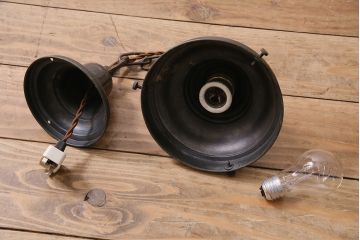 アンティーク照明　大正昭和初期　大正ロマン　モダンなデザインの大振りな天井照明(吊り下げ照明、ペンダントライト)(R-044813)