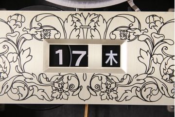 アンティーク時計　昭和中期　AIKOSHA(愛工舎)　ゼンマイ式　アールヌーボー調のデザインが魅力的な宮型掛時計(柱時計、ボンボン時計、振り子時計)(R-044819)