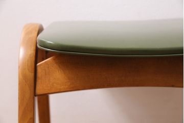 和製ビンテージ　秋田木工　曲木家具　ナチュラルな雰囲気がお洒落なスタッキングスツール(スツール、椅子)(R-044820)