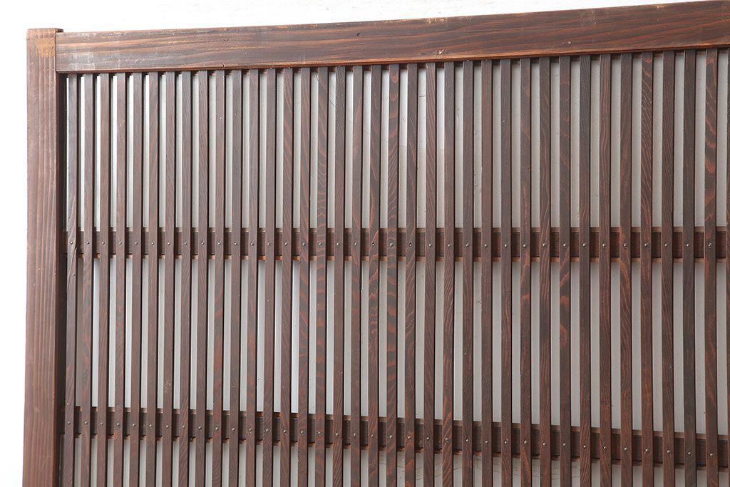 アンティーク建具　和製アンティーク　大正期　幅広サイズが珍しい格子戸　(R-044845)