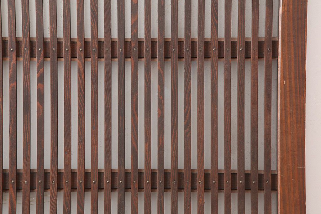 アンティーク建具　和製アンティーク　大正期　幅広サイズが珍しい格子戸　(R-044845)