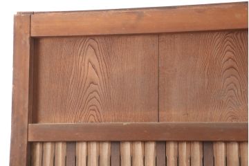 アンティーク建具　明治期　板部ケヤキ材　竹の装飾が珍しい蔵戸(玄関戸、引き戸、建具)(R-044848)