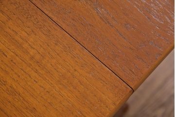ヴィンテージ家具　北欧ビンテージ　チーク材　スタイリッシュなデザインが素敵なバタフライテーブル(ダイニングテーブル)(R-044850)