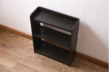和製アンティーク　昭和中期　シックな色合いの小振りな本棚(マガジンラック、オープンラック、シェルフ、棚)(R-044851)