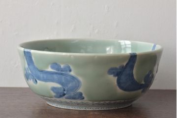 江戸期　古伊万里　染付　呉祥瑞銘　鯉の図　青磁　深皿(深鉢、和食器)(R-044863)