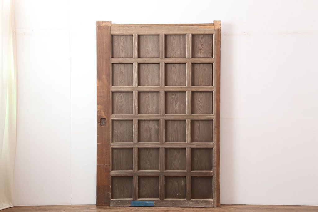 アンティーク建具　和製アンティーク　明治～大正期　総ケヤキ材　木目が味わい深い蔵戸　(R-044870)