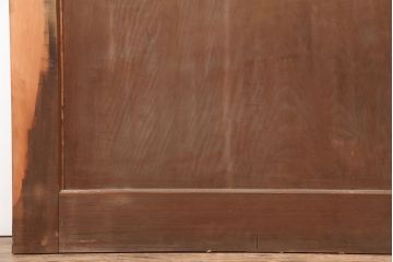 アンティーク建具　昭和初期　総ヒノキ材　特大サイズ　鉄格子入り!どっしりとした存在感のある蔵戸(玄関戸、引き戸、建具)(R-044871)