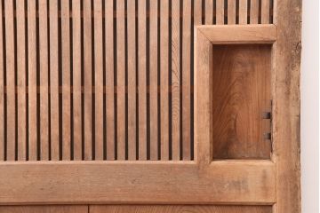 アンティーク家具　和製アンティーク　総ケヤキ材　木味が魅力的な蔵戸(玄関戸、引き戸、建具)(R-044872)