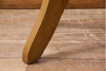 アンティーク家具　昭和中期　ナラ材　柔らかな雰囲気でかわいらしいドクターチェア(回転椅子)(R-044876)
