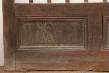 アンティーク建具　昭和初期　ヒノキ材・腰板ケヤキ材　背高サイズの格子ガラス戸2枚セット(引き戸、建具、蔵戸、玄関戸)(R-044887)